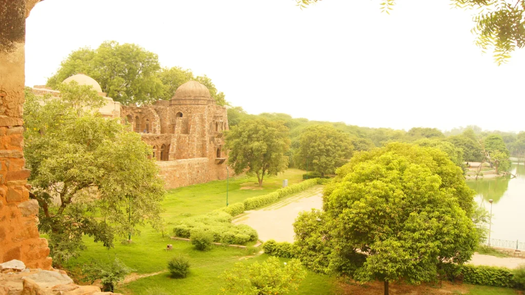 Hauz Khas Fort 2024: Book Your Tickets In Best Price
