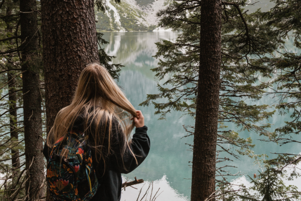 New Helpful Guide For Solo Female Traveler In 2025